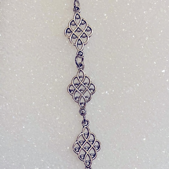 Silver Rounded Diamond Hand Chain - Picture 2 of 6